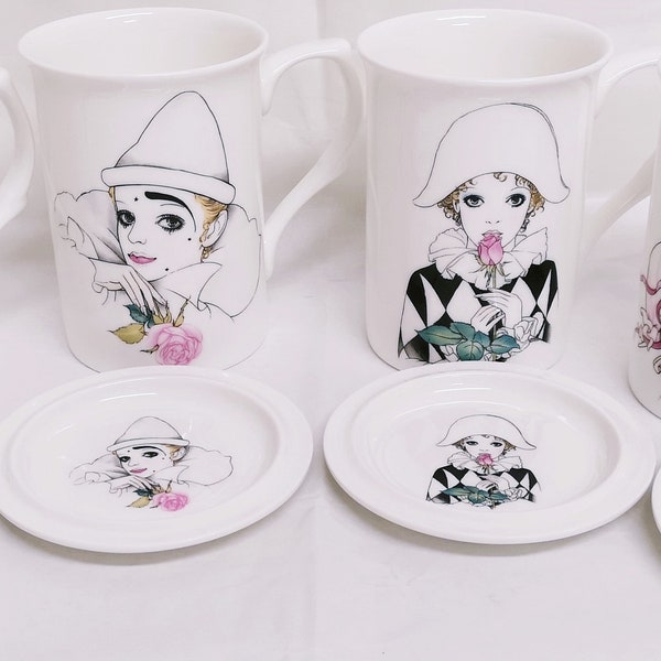 Pierrot & Harlequin 4 Mugs and 4 Coasters Matching Fine Bone China 8 Piece Set Hand Decorated UK