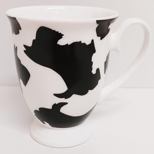 Elegant Exclusive Scottish Terrier Black Silhouettes Mug Bone China 300 ml 10.5 fl oz Scottie Royal Footed Cup Hand Decorated UK