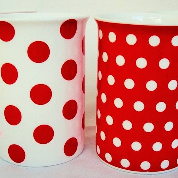 Red Dots & Spots Tassen-Set, 4 Stück, feines Knochenporzellan, 300 ml, Spotty-Tassen, handdekoriert in Großbritannien