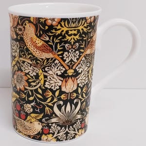 William Morris Strawberry Thief Black Yellow Mugs Set of 2 Bone China 300 ml Windsor Fantasy Garden Cups Hand Decorated UK