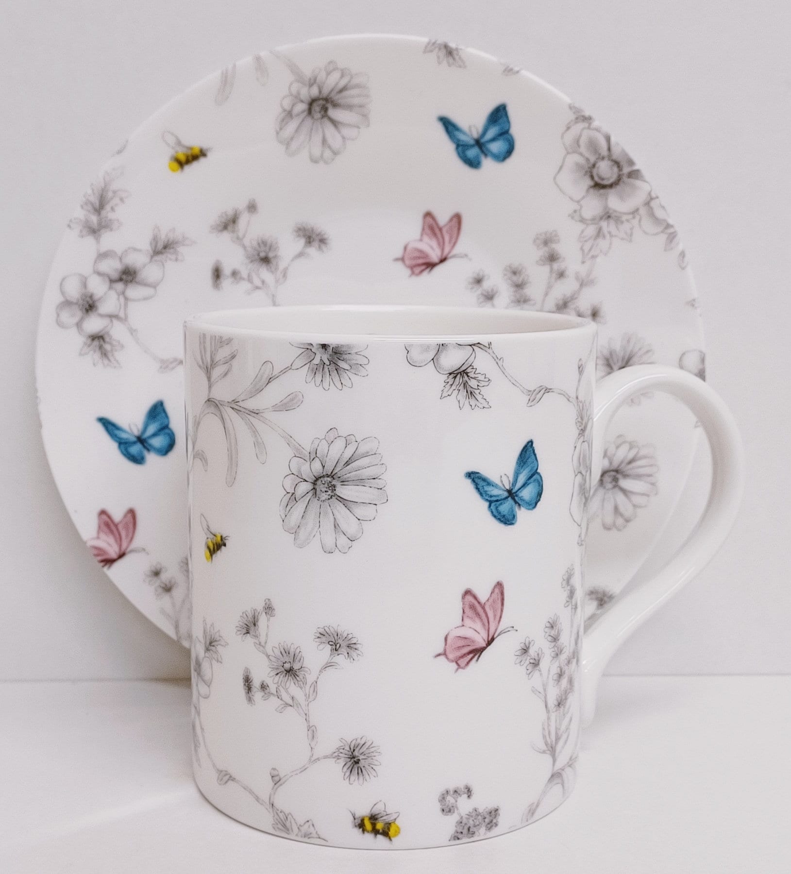 St. George Fne Bone Chna Blackberry Mug - England - Etsy