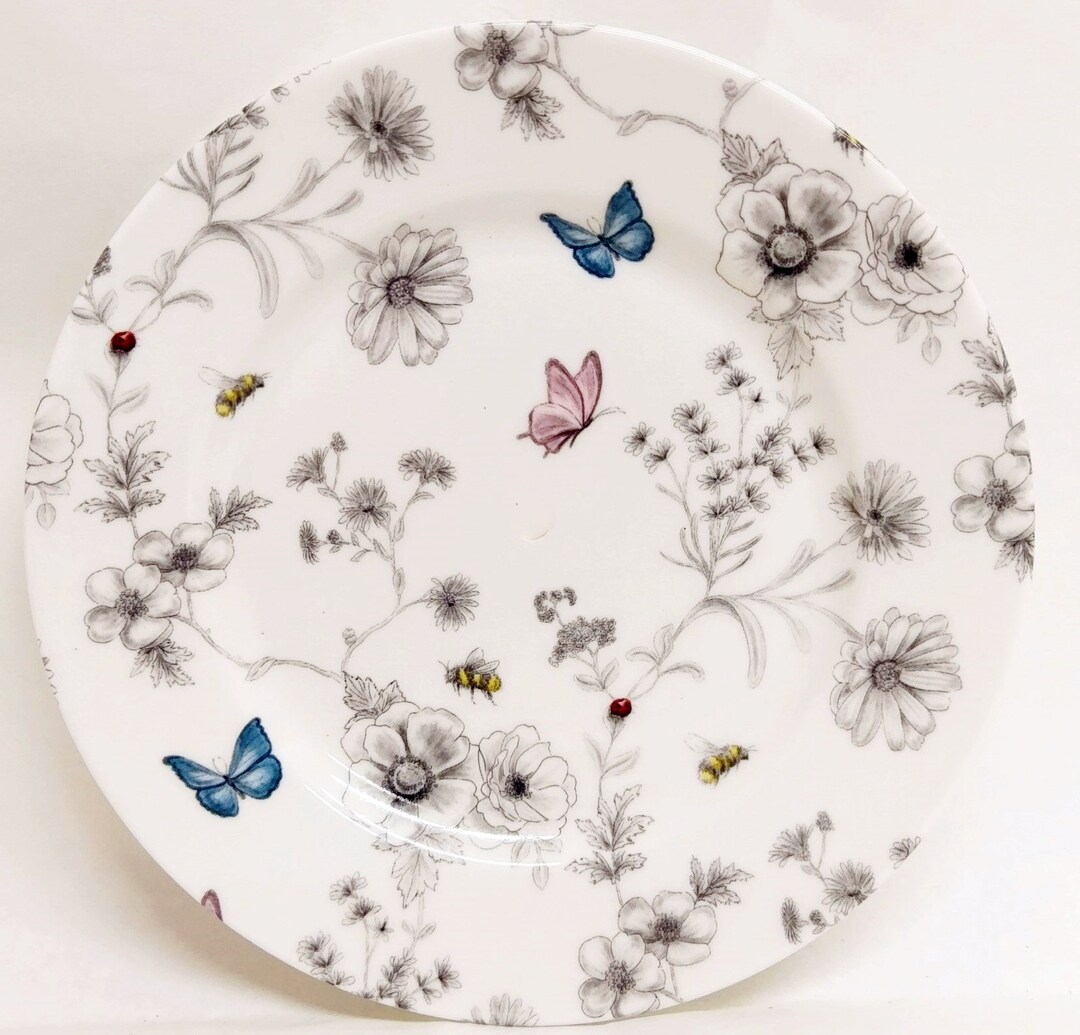 Secret Garden Plates Set of 4 Fine Bone China 6 Side Flowers Bees
