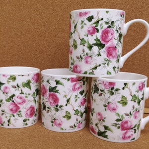 Conjunto de canecas Ivy Rose Pink com 4 rosas Balmoral Chintz Fine Bone China 9,5 onças 275 ml copos decorados à mão no Reino Unido
