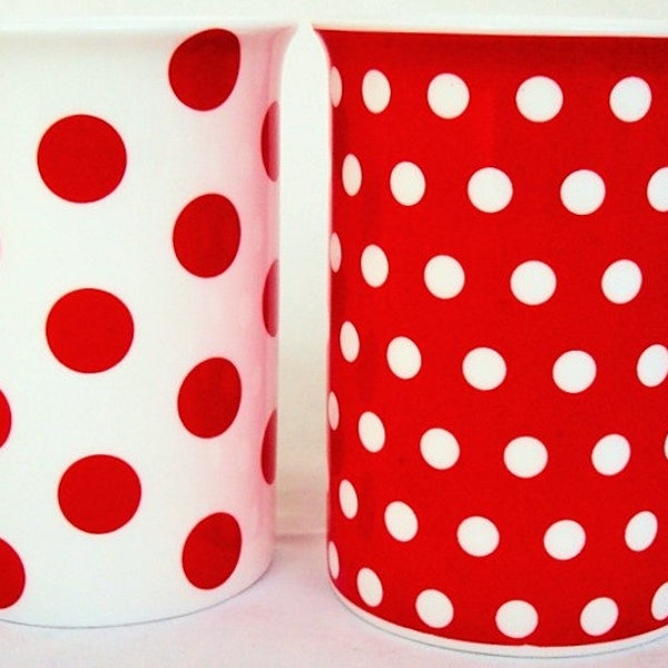 Red Dots & Spots Tassen, 2er-Set, feines Knochenporzellan, 300 ml, Spotty Cups, handdekoriert in Großbritannien