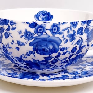 Delft Blue Cappuccino Latte Cup & Saucer Fine Bone China Floral Flowers 12.5oz Cup Saucer Hand Decorated UK