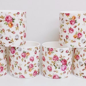 Garden Roses Tassen Set 8 Fine Bone China 14 fl oz 400 ml Große Balmoral Klar Hintergrund Rosen Tassen Hand verziert UK
