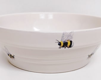 Bees Baking Dish Ceramic Decorated Bumblebee 800 ml 27 fl oz Bowl Hand Decorated UK