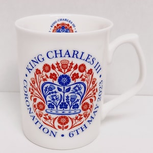 Coronation Emblem HM King Charles III Mug Fine Bone China Topaz Commemorative Collectors Cup Hand Decorated UK