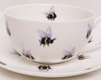 Bees Cup & Saucer Fine Bone China 10.5 oz Cappuccino Bumble Bee Set Hand Decorate in UK