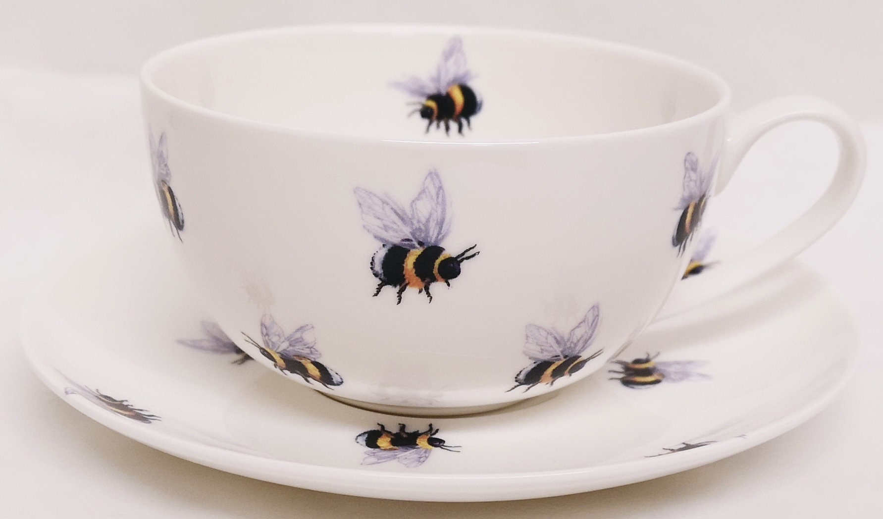 Bees Cup & Saucer Fine Bone China 10.5 oz Cappuccino Bumble Bee Set Hand Decorate in UK