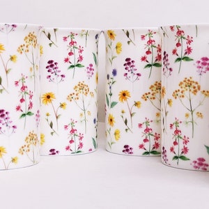 Meadow Flowers-mokken Set van 6 fijne porseleinen heldere veelkleurige bloemenkopjes met de hand gedecoreerd VK