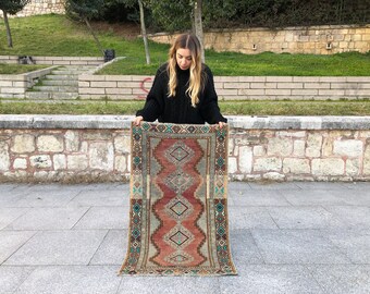 Vintage Hand Knotted Wool Oushak Rug: 2.49 x 4.04 ft Anatolian Rug
