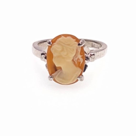 Estate cameo 18K gold ring - image 5