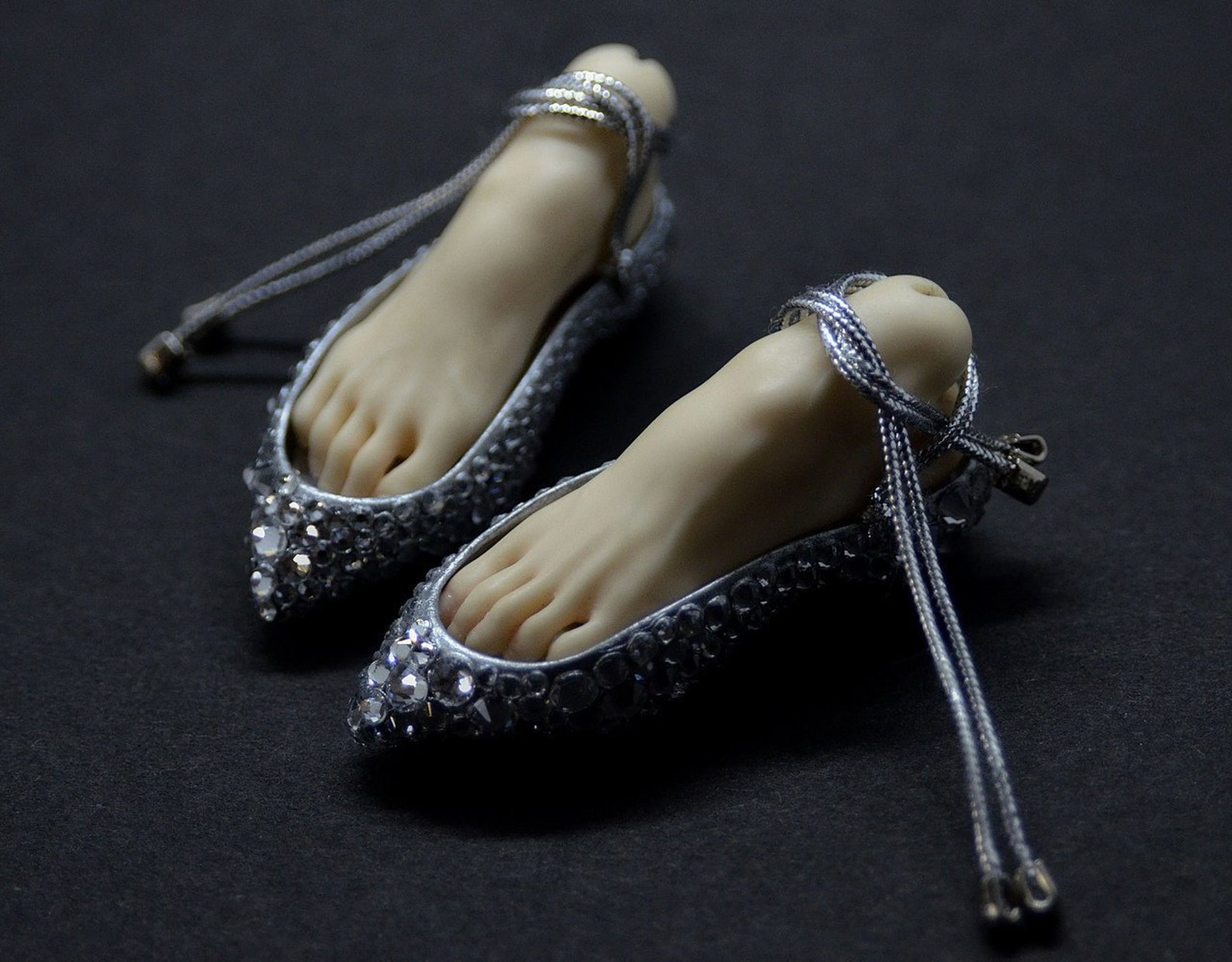 fashion shoes for popovy dolls ballet feet