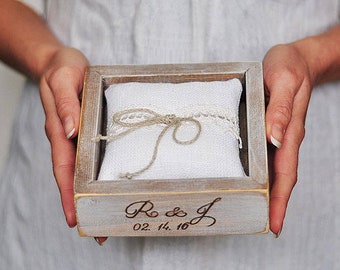 Wedding ring box/Wedding ring bearer box/Ring pillow for wedding/Rustic ring bearer box/White linen ring pillow for wedding ceremony/Cushion
