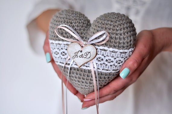 1pc Wedding Ring Pillow Romantic Stylish White Square Flower Decor Heart  Shaped Ring Holder Pillow Wedding Supplies | Fruugo KR