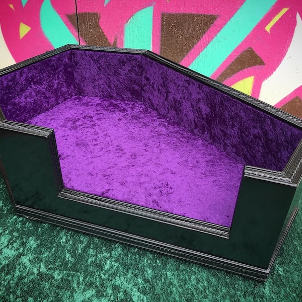 Coffin Pet Bed