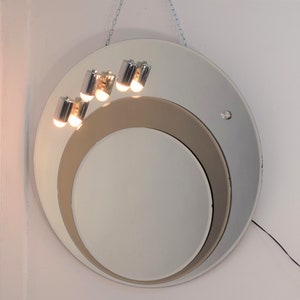 Circular mirror with 3 lights, Italy, 70s.