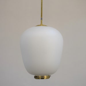 Pendant lamp in opaline and brass, Italy, 1950s.