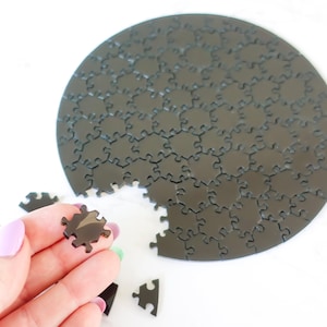 Round Acrylic Jigsaw Puzzles, Impossible Clear Puzzle for adults, Circle custom puzzle
