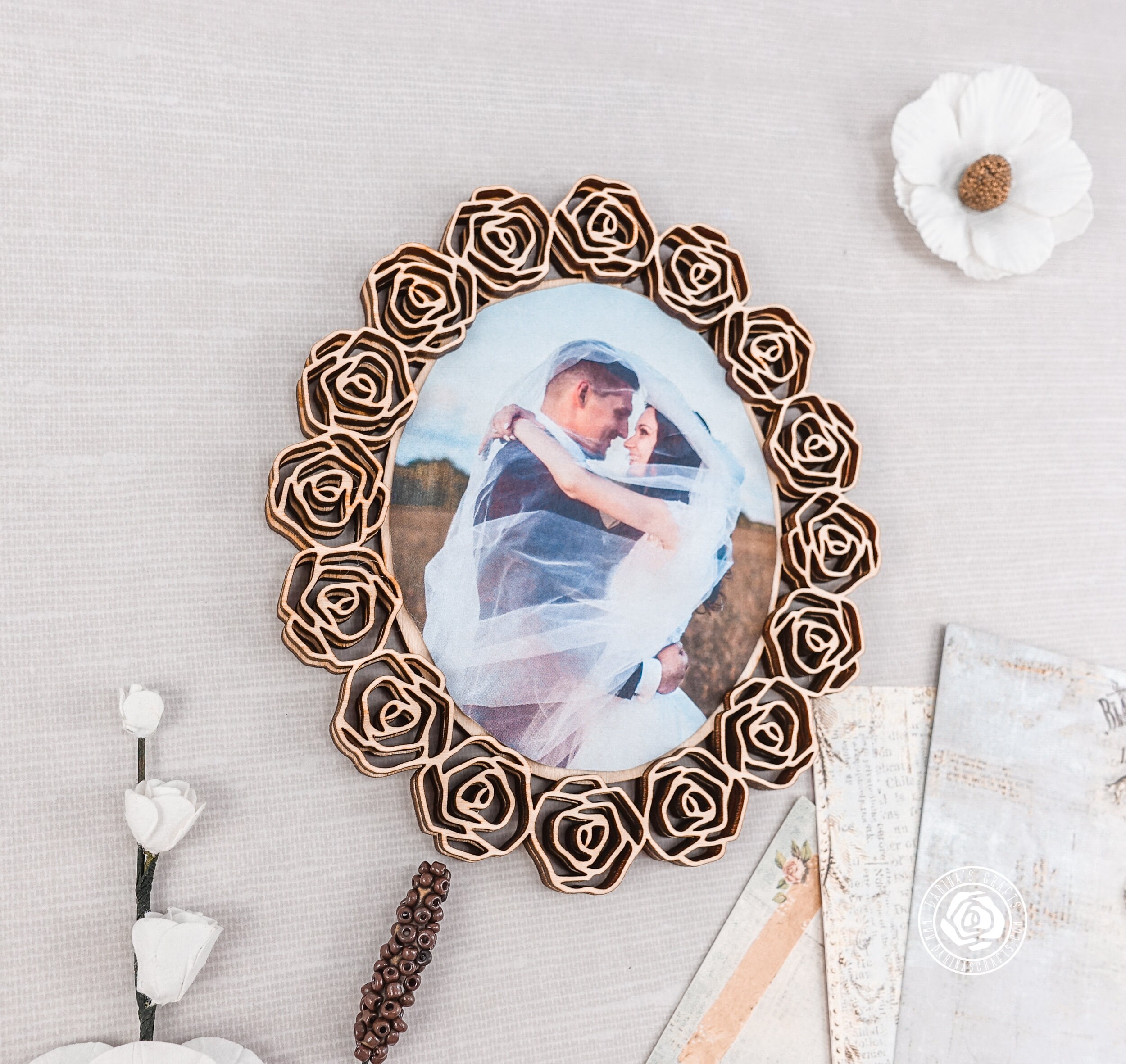 Wooden Roses Frame Floral Wood Frames, Vintage Roses Wood Cut Outs, Oval Frame Set of 2 ...
