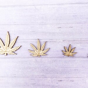 Recortes de madera de hojas de cannabis, juego de hojas de marihuana grabadas imagen 10