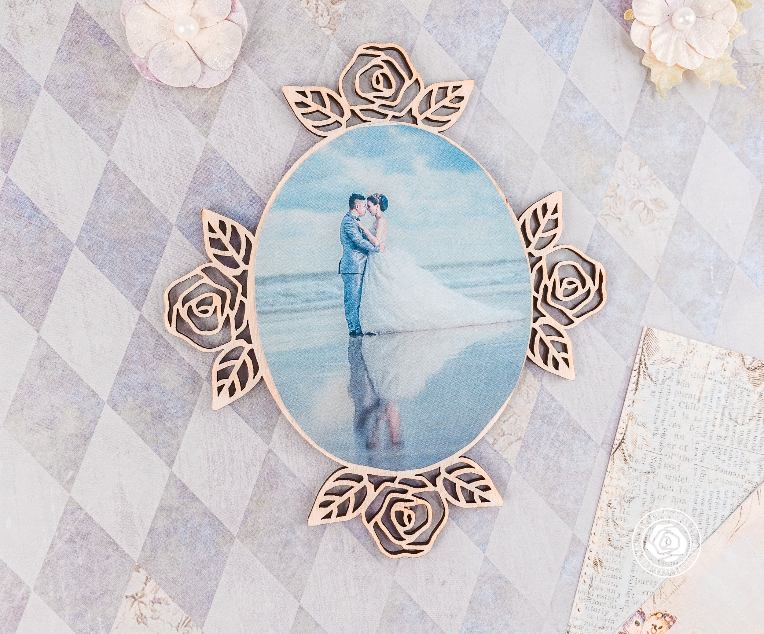 Wooden Roses Frame Floral Wood Frame, Vintage Roses Wood Cut Out, Oval Frame Cutout ...