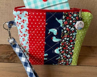 Pretty Blue Birds Wristlet Set