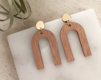 Wood Earrings, Arch Earrings, Clay Earrings, Boho Earrings, Modern Jewelry, Wooden Jewelry, Gold Earrings, Unique Earrings, Horseshoe