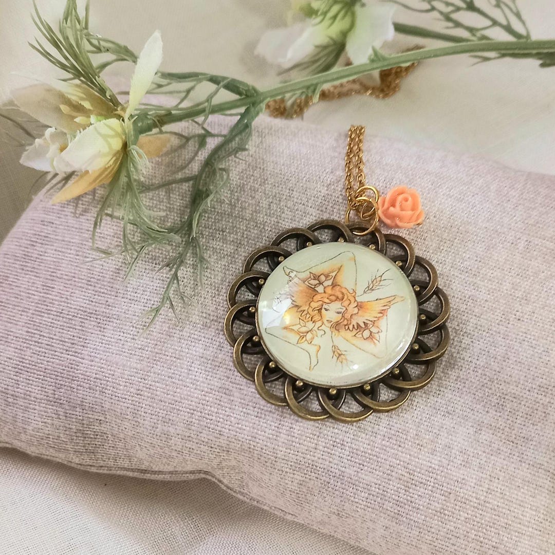 Handcrafted Necklace With Sicilian Trinacria, Bronze Cameo With Golden ...