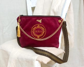 1 Embroidered velvet bag, with Sicily patch, burgundy color, gold embroidery