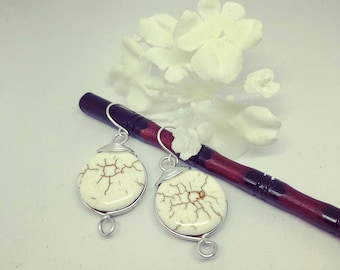 Twisted Creme Earrings
