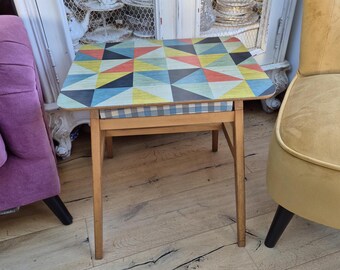 Tabouret de table vintage des années 1960 des années 1970 | d'appoint vintage | Table basse | Enfants | Camping-car, Camping | Chalet | Salle de jeux