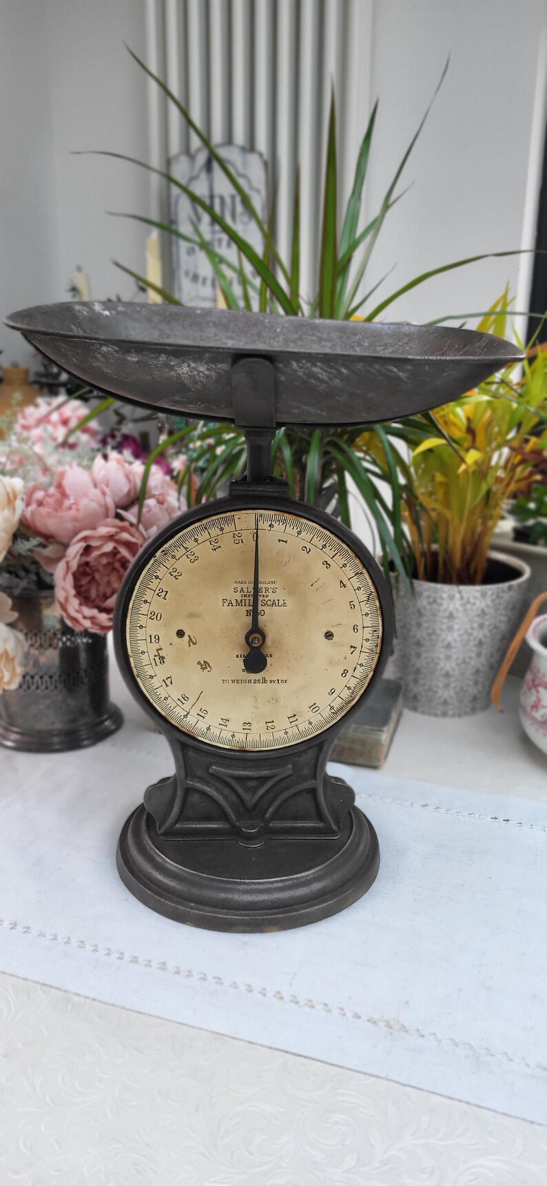 Lampe Unique Loft En Fonte – Ancienne Balance Salter Transformée – Fait Main