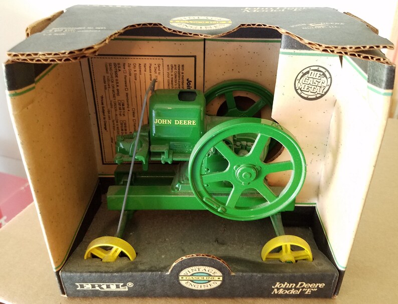 John Deere Model E Vintage Gas Engine 1990 Ertl Diecast 16 Etsy