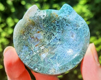 Hand Craved Moss Agate Cat Dish Bowl Mini Sized Gemstone Ring Holder Sphere