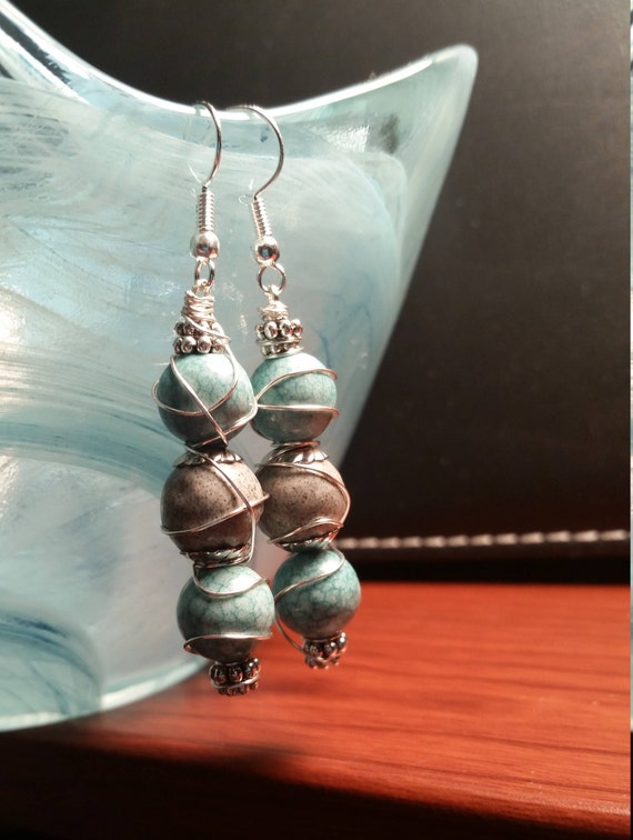 Green Gray Natural Gemstones Dangle Wire Drop Earrings