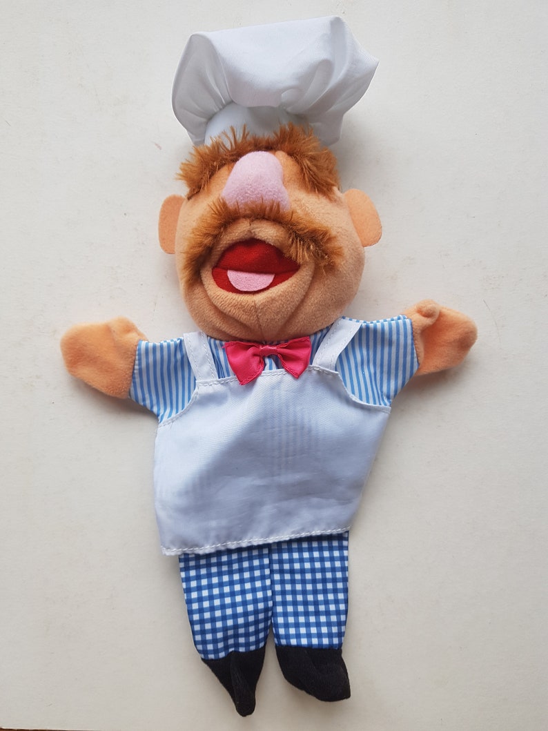 SELTEN Die Muppets Handpuppen Puppen Kermit Miss Piggy Fozzie Schwedischer Koch Gonzo Waldorf Statler Tier Wählen Sie oder komplettes Set Bild 6