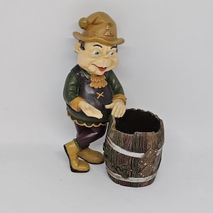 Laaf Leaning on Wooden Barrel Small Planter Efteling Large 5.7 Inches Figurine Holland 1999 The Laaf Collection Terra Lavartica Gnome RARE