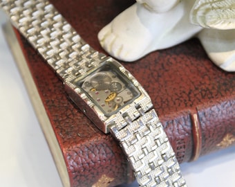 Regalo significativo, vintage 80s Vintage reloj pulsera, movimiento del reloj mecánico, regalo para ella, regalo de cumpleaños, amante de la vendimia