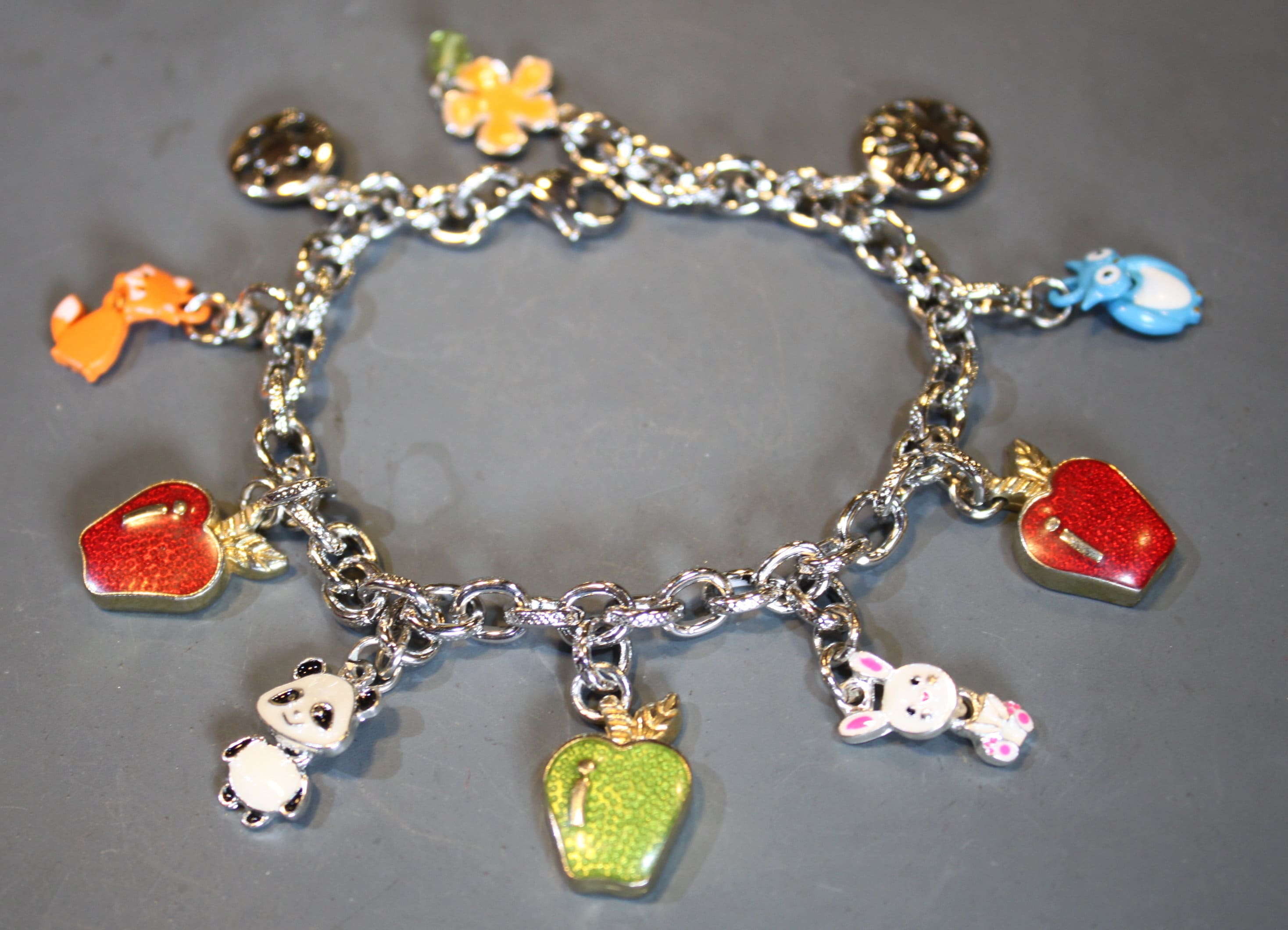 VINTAGE 90s Vintage Silver Bracelet With 10 Charms Enamel Etsy