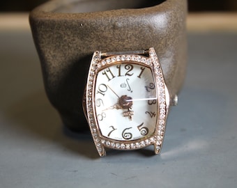 Rea på klocka DIY, vintage och återvunnen DIY-design, steampunk-smyckesleverans, vintage-smyckesdesign