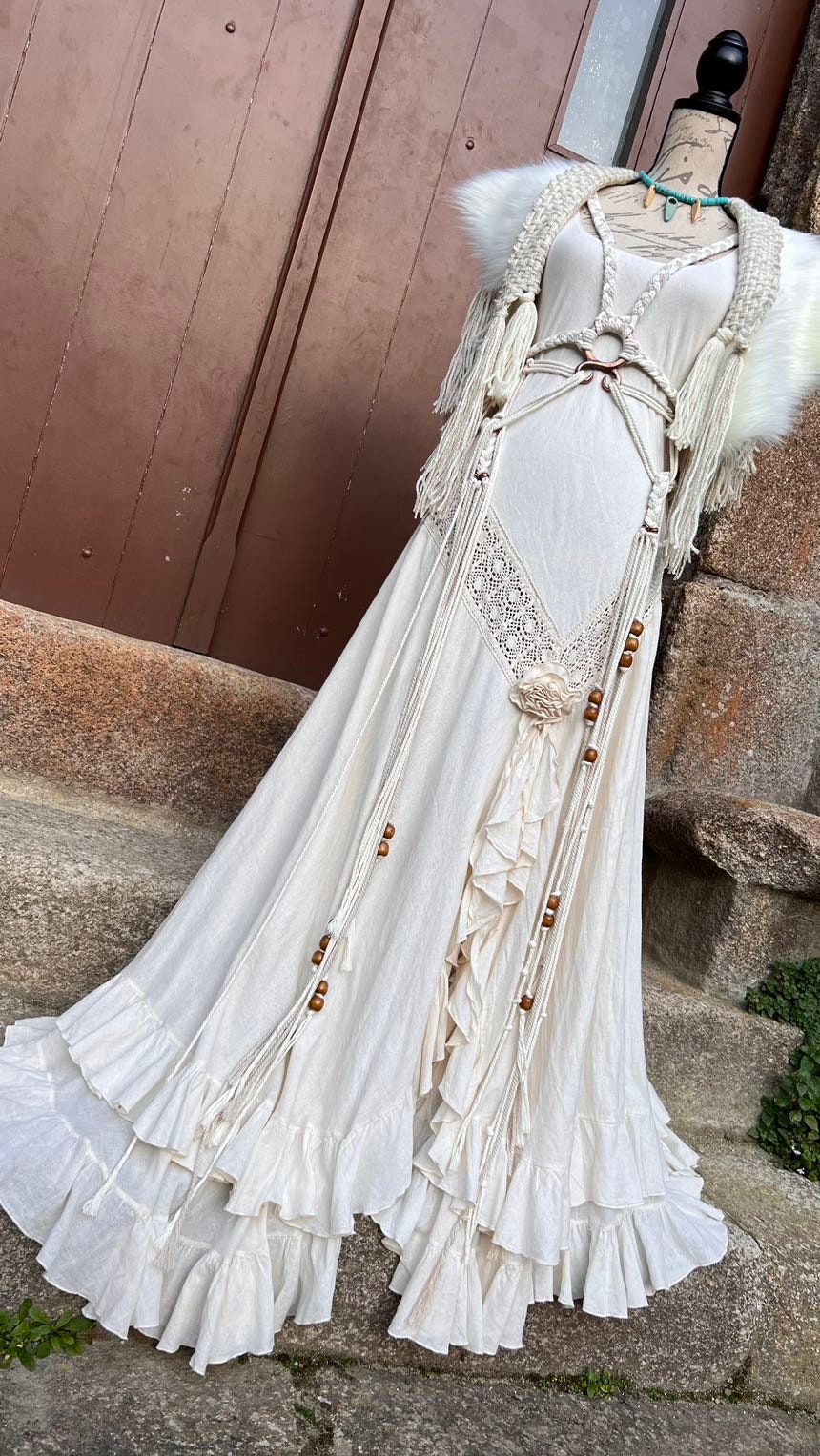 Tribal Witch Wedding Dress Set: Nordic Pagan Handfasting Gown, Norse Wedding - Etsy Tribal Witch Wedding Dress Set: Nordic Pagan Handfasting Gown, Norse Wedding - Etsy