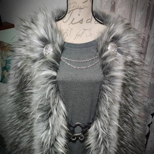 Viking Wedding, NEW Gray Fur Cape, Viking Wedding, Wedding Fur Cloak, Norse Wedding , Viking Bride, Viking Cape, Viking Fur, Nordic Wedding