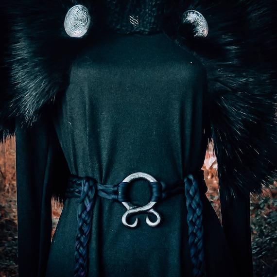 Handwoven Troll Cross Belt: Braided Norse Pagan Belt - Etsy display picture 2