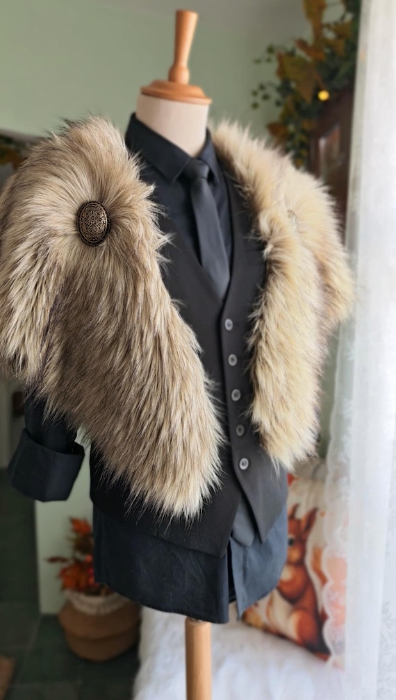 Wild Wolf Vegan Fur Viking Mantle with Brooches, Barbarian Edition