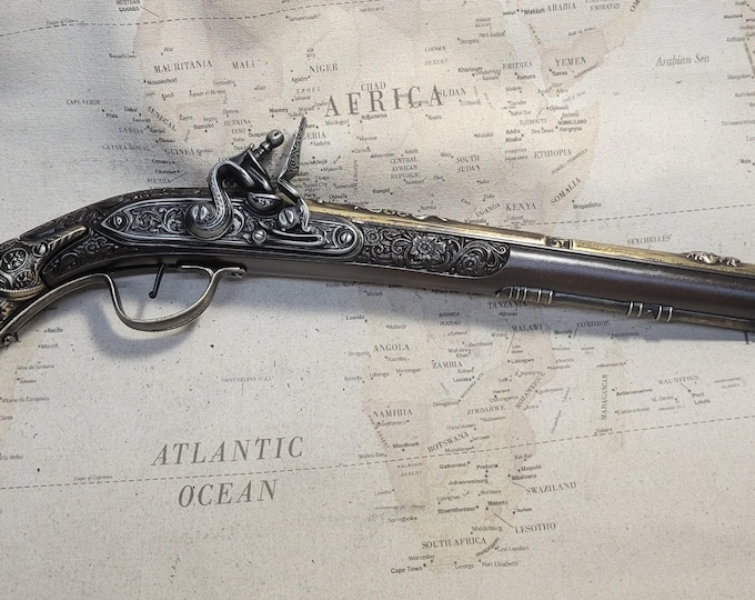 Right Handed Steampunk Style 17th Century Aged German Non Firing Flintlock