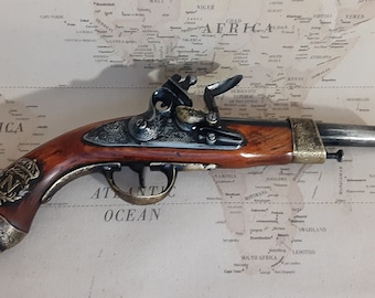 Right Handed Steampunk Style 1806 Aged Napoleonic Antique Reproduction Pirates Non Firing Flintlock