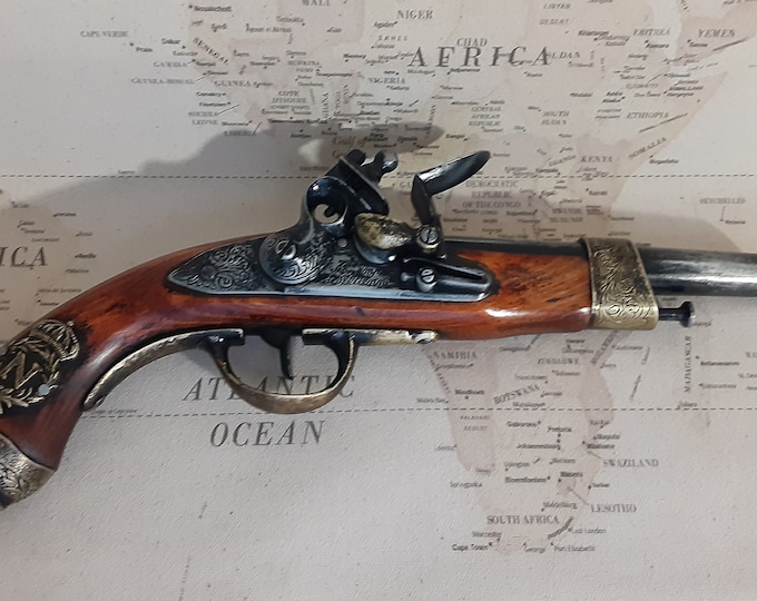 Right Handed Steampunk Style 1806 Aged Napoleonic Pirates Non Firing Flintlock