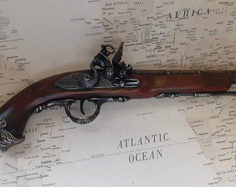 Right Handed Steampunk Style Pirate's Aged Brass and Pewter Non Firing Flintlock Blunderbuss